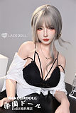 清楚なファッションのセクシー系ドール