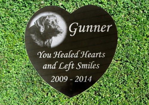 photo-engraved-black-granite-heart-memorial