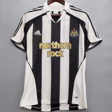 05 06 Newcastle Home Retro Men Soccer jersey AAA38892
