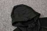 18 19 Tracksuit AAA41004