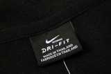 18 19 Tracksuit AAA41004
