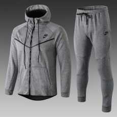 18 19 Tracksuit AAA41003