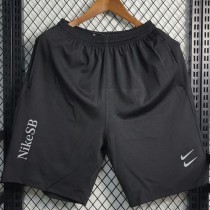 Black Shorts Pants AAA43639