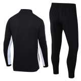 23 24 Half Pull Tracksuit AAA43585