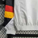 23 24 R MAD Windbreaker AAA43955