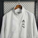 23 24 R MAD Windbreaker AAA43958