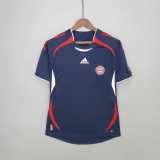 06 07 Bayern 3RD Retro Men Soccer jersey AAA37418