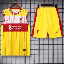 2024/25 LIV Yellow Training Shorts Suit