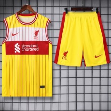 2024/25 LIV Yellow Training Shorts Suit