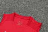 2024/25 Man Utd Red Training Shorts Suit