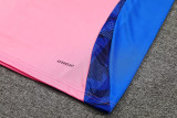 2024/25 Man Utd Pink Training Shorts Suit