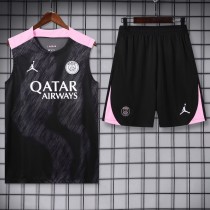 2024/25 PSG Black Training Shorts Suit