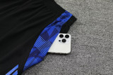 2024/25 Man Utd Pink Training Shorts Suit