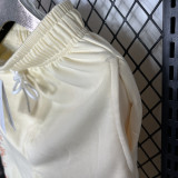White Shorts Pants