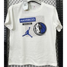 MAVERICKS White Sport Swear
