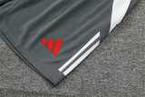 2024/25 Man Utd Training Shorts Suit