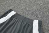 2024/25 Man Utd Training Shorts Suit