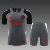2024/25 Man Utd Training Shorts Suit