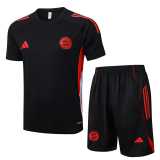 2025/26 Bayern Training Shorts Suit