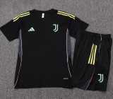 2025/26 JUV Black Training Shorts Suit