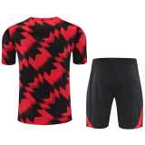 2025/26 Man Utd Red Training Shorts Suit