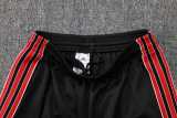 2025/26 Man Utd Black Half Pull Tracksuit