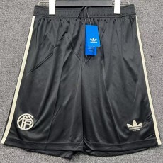 2025/26 Bayern 3RD Black Fans Soccer Shorts
