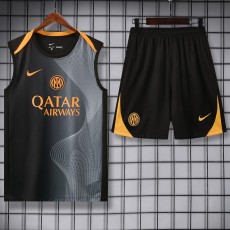 2025/26 INT Training Shorts Suit