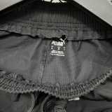 26/27 Black Shorts Pants