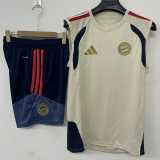 2026/27 Bayern Training Shorts Suit