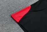 2026/27 Man Utd Black Half Pull Tracksuit