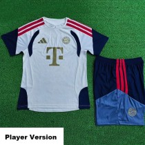 2026/27 Bayern Player Training Shorts Suit