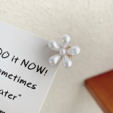 Elegant Pearl Flower Hair Claw