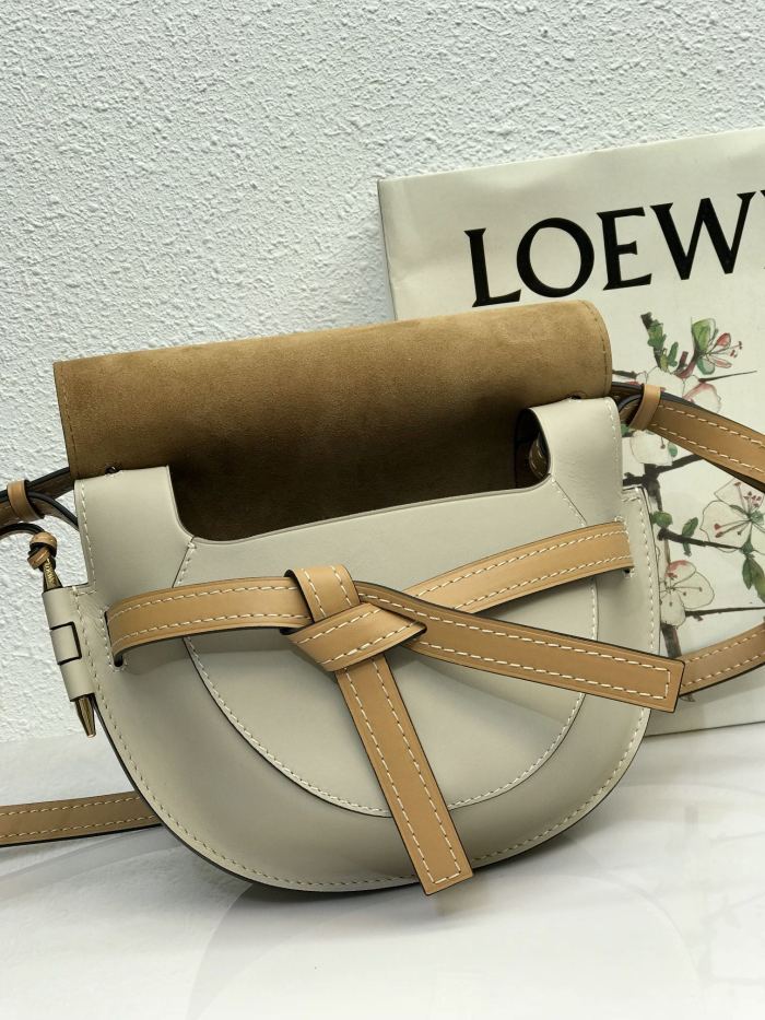 L*oewe Bag Top Quality 20x19x11.5cm