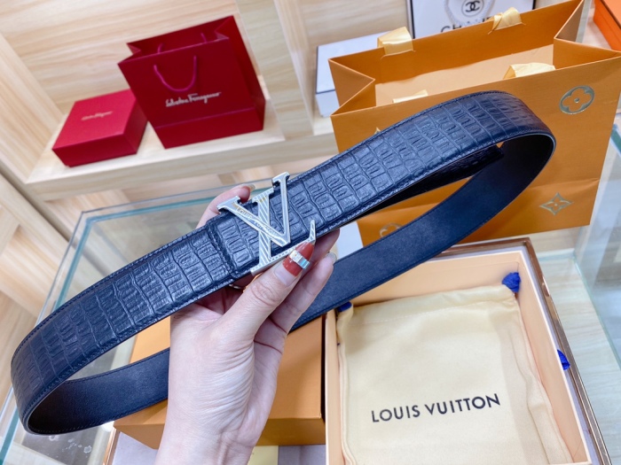 L*ouis V*uitton Belts Top Quality899