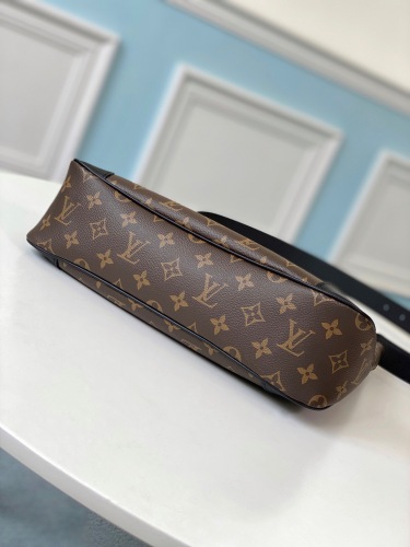L*ouis V*uitton Top Bag 31.0 x 27.0 x 11.0 CM