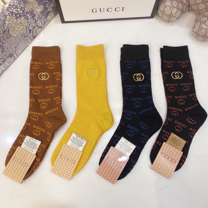Socks 4pieces