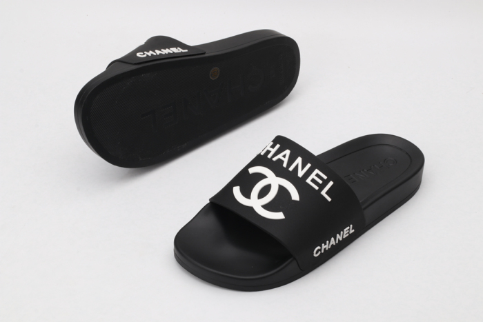 C*anel Sandals