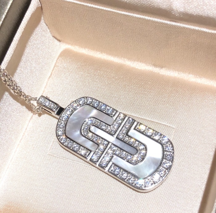 Necklace002