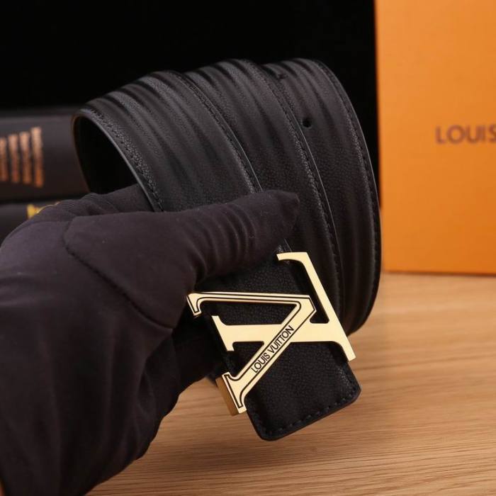 L*ouis V*uitton Belts Top Quality935