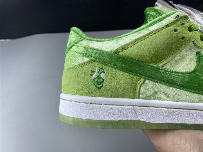 Strangelove x NK Sb Dunk Low 2020