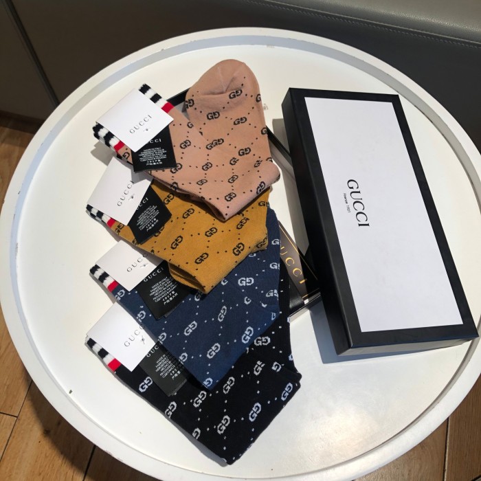 Socks 4pieces
