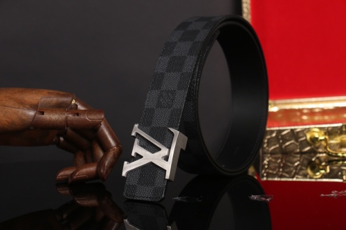 L*ouis V*uitton Belts Top Quality883