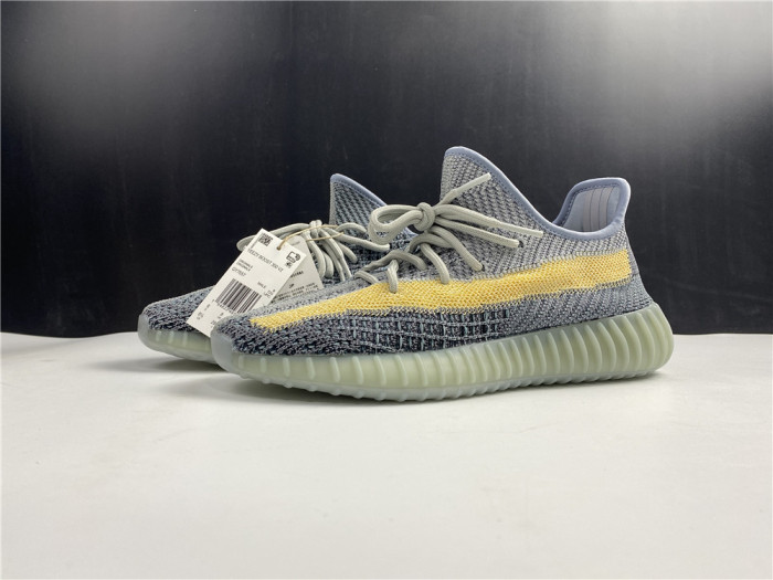 Yeezy Boost 350 V2 GY7657