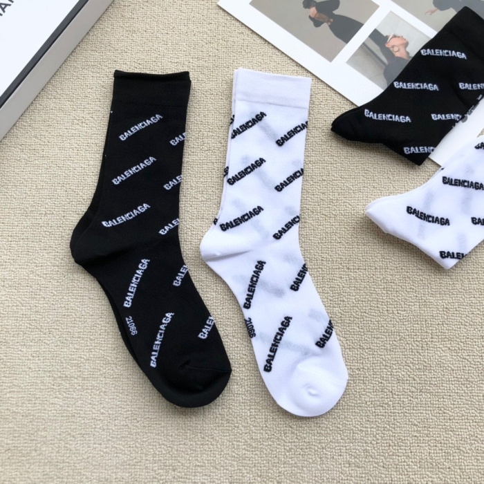 Socks 4pairs