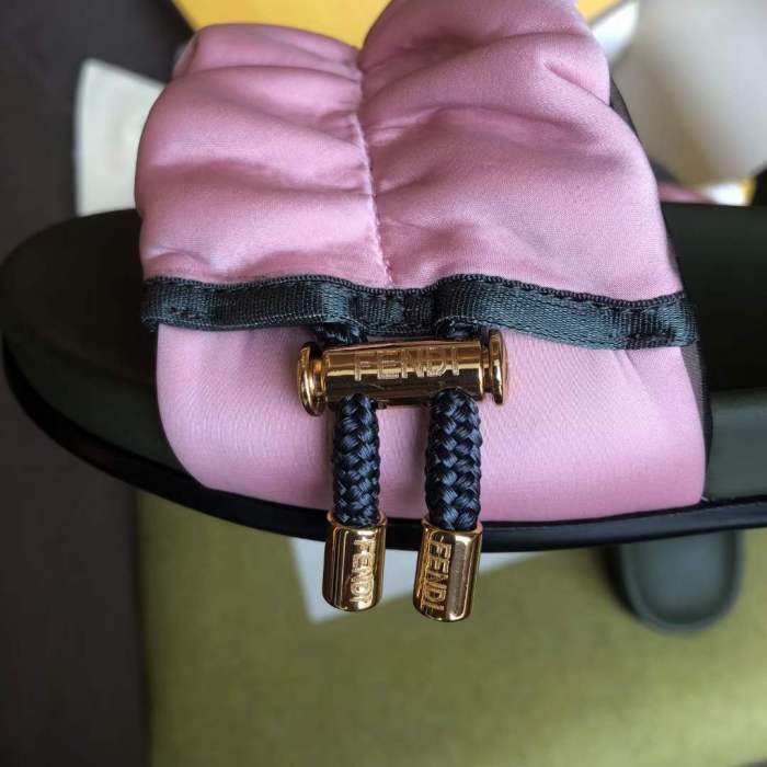 Women F*endi Top Sandals