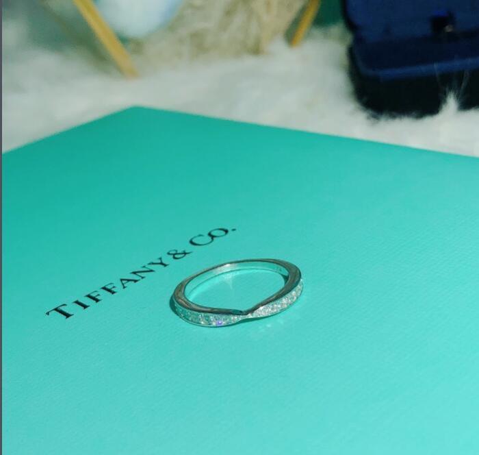 Ring004