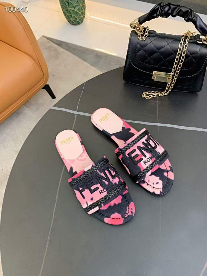 Women F*endi Top Sandals