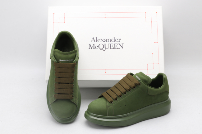 A*exander M*queen Sneaker