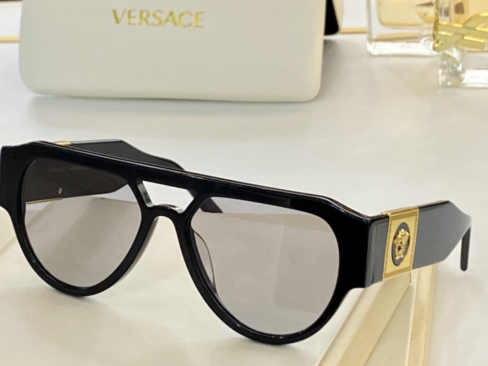 V*ersace Glasses Top